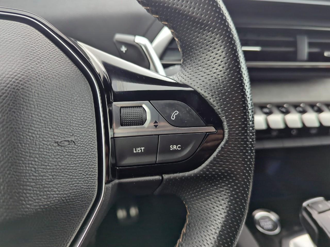 Peugeot 3008 puretech 130ch s&s eat8 gt — photo 19