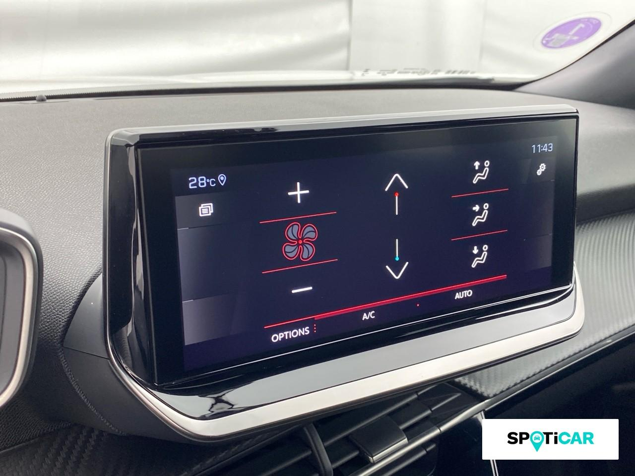Peugeot 2008 1.2 puretech 130ch s&s allure pack eat8 — photo 13