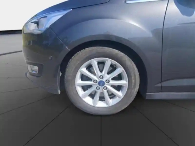 Ford C-Max grand  1.0 ecoboost 125ch stop&amp;start titanium — photo 11