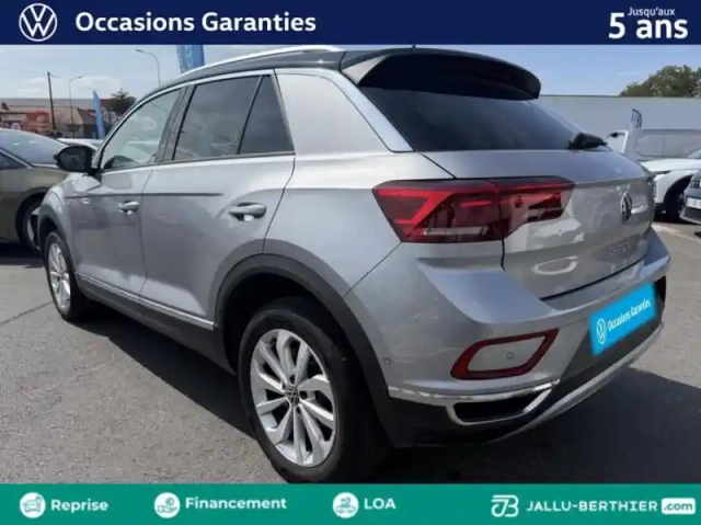 Volkswagen T-Roc 1.5 tsi evo 150ch style dsg7 — photo 3