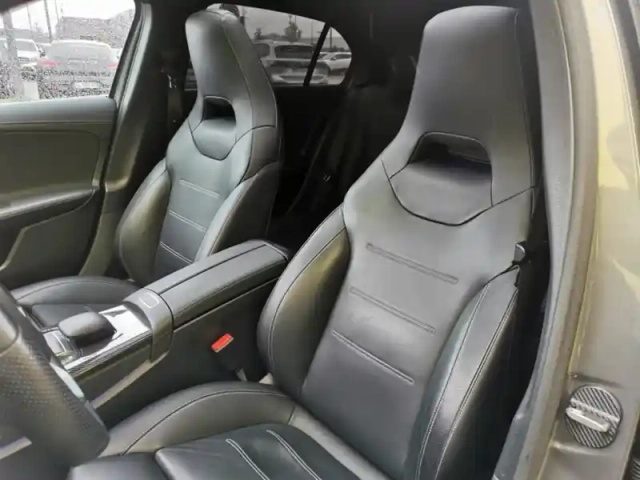 Mercedes Classe A 250 4matic amg line pack carro — photo 14