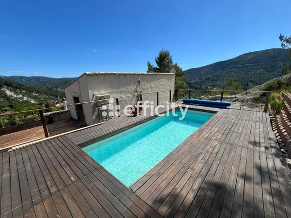 Maison 7 pièces 180 m²
