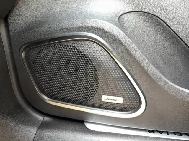 Renault Kadjar tce 140 fap edc — photo 26