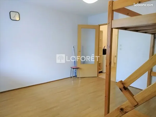 Studio 1 pièce 25 m²