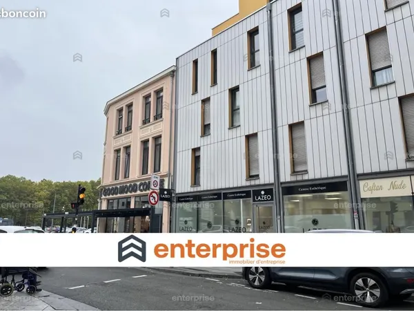 Local commercial 125 m²