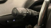 Peugeot 2008 1.2 PureTech 130ch S&S Allure EAT8 — photo 23
