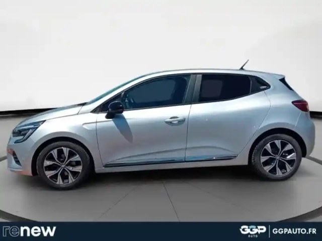 Renault Clio 1.0 tce 90ch evolution — photo 17