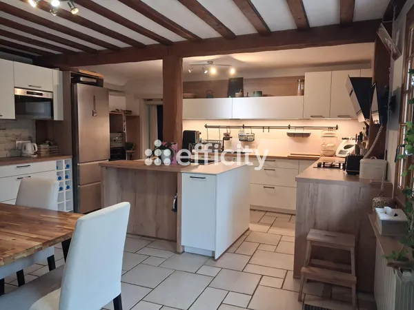 Maison 8 pièces 190 m²