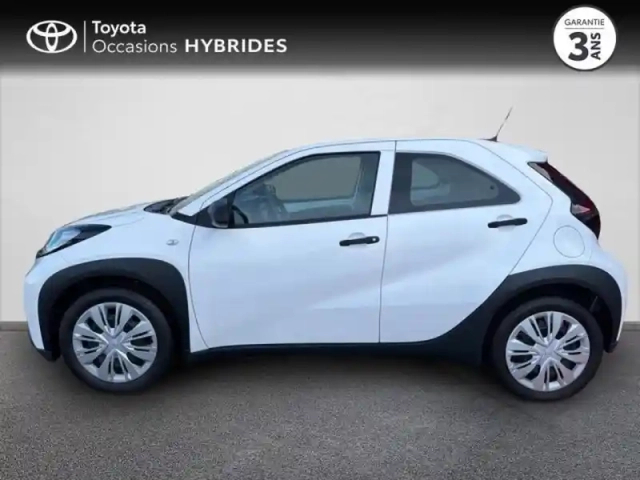 Toyota Aygo X 1.0 vvt-i 72ch active business my23 — photo 3