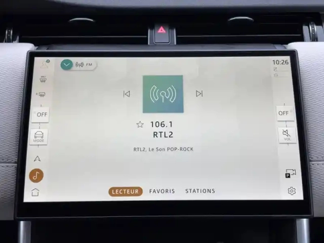 Land Rover Discovery Sport p300e phev awd bva — photo 30