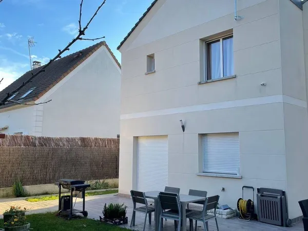 Maison 3 pièces 121 m²
