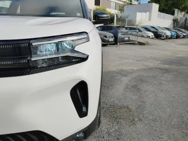 Citroën C5 Aircross hybride rechargeable 225 e-eat8 plus — photo 14