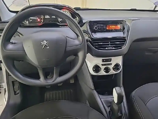 Peugeot 208 puretech 68ch bvm5 — photo 28