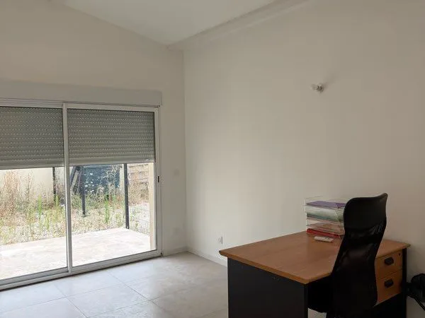 Local professionnel neuf 20 m²