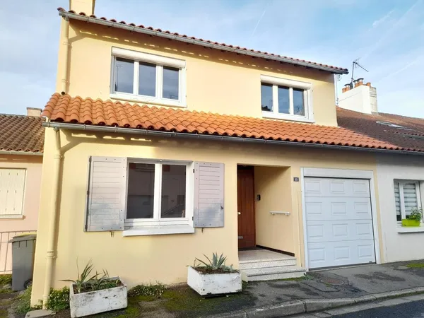 Maison - POITIERS - Moncontour