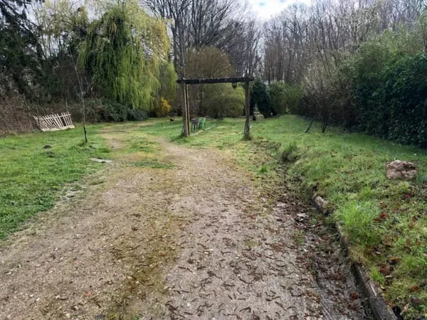 Terrain 519 m²