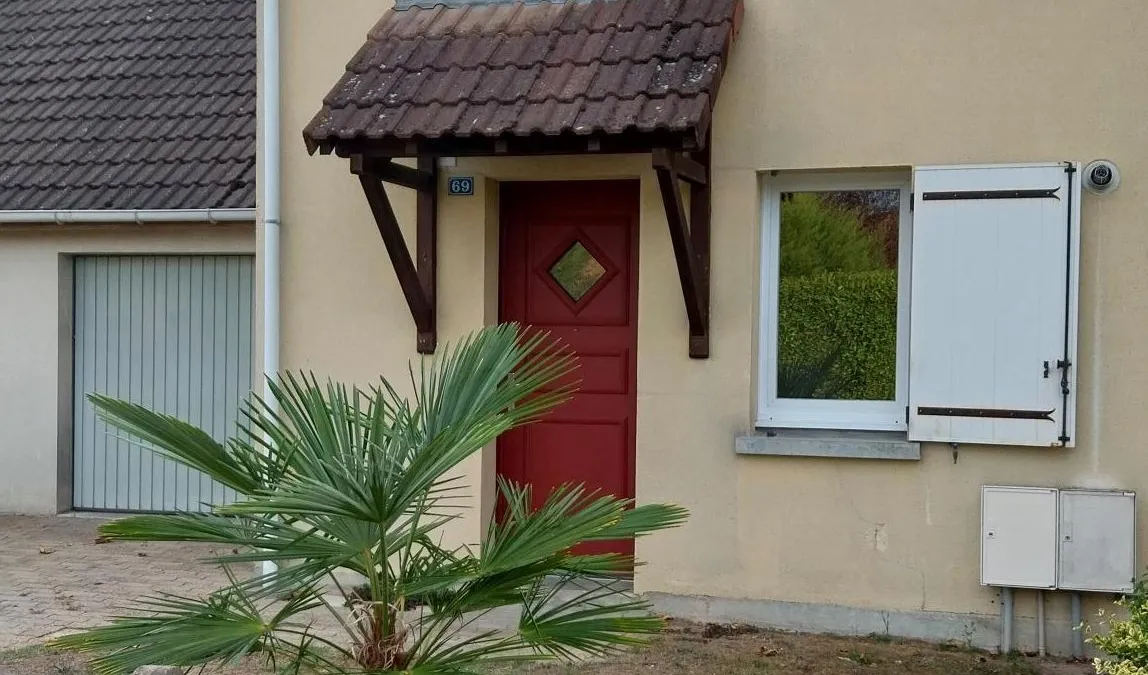 Photo 1