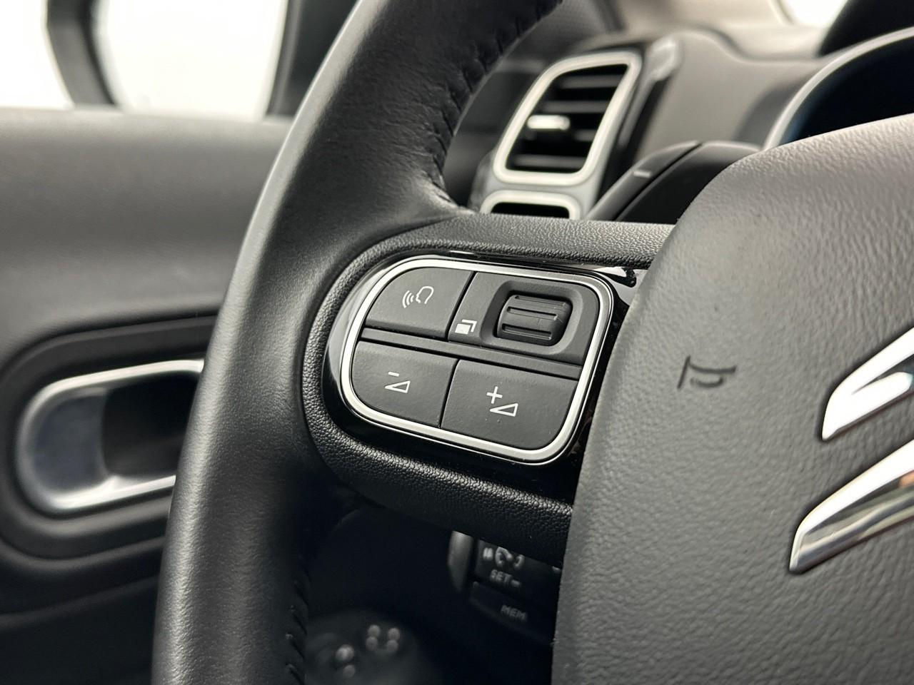 Citroën C5 Aircross hybride rechargeable 225 s&s e-eat8 shine — photo 20