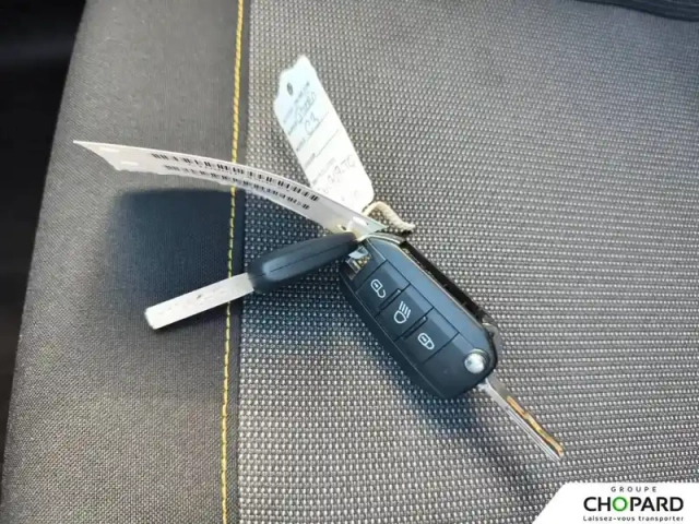 Citroën C3 puretech 110 s&amp;s eat6 — photo 37