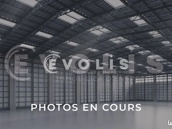 Local d'activité 200 m²