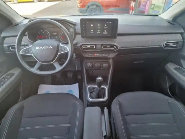 Dacia Jogger 5 places expression tce 110 — photo 5