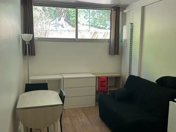 Studio meublé