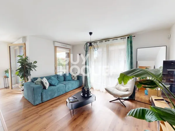 Appartement à PANTIN - 3 pièces de 66.02 m² avec balcon et parking