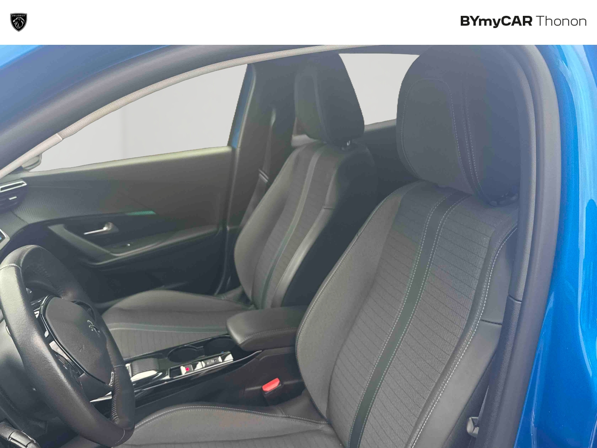 Peugeot 2008 Electrique 136 ch — photo 11