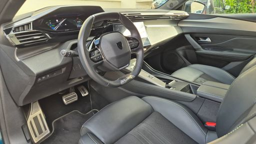 Peugeot 408 1.6 THP 225 Hybrid e-EAT8 - GT – 2022 – 58085 km – Hybride rechargeable – Boîte Automatique — photo 36
