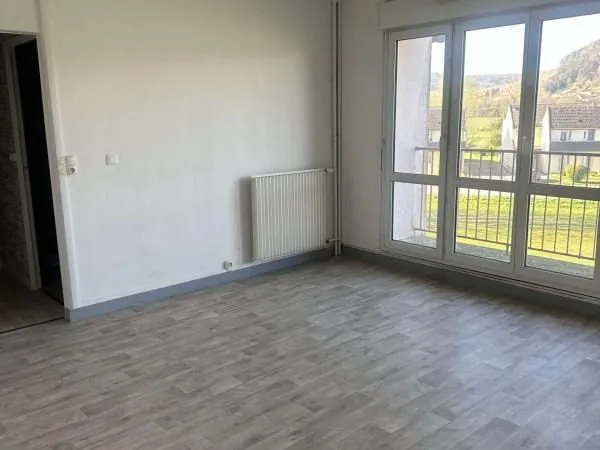 Appartement 1 pièce 57 m²