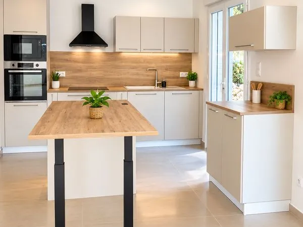 Maison . 4 pièces . 120 m²