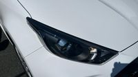 Toyota Yaris 120 VVT-i Dynamic 5p MY22 — photo 17