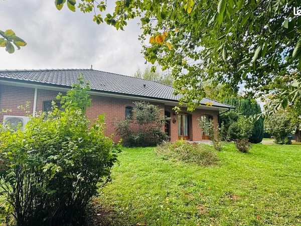 Propriété 6 pièces 124 m²