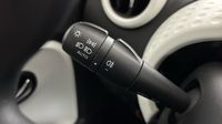 Renault Twingo 1.0 SCe 65ch Equilibre — photo 23