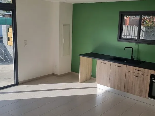 Maison Location Le Tampon 4p 86m² 1200€