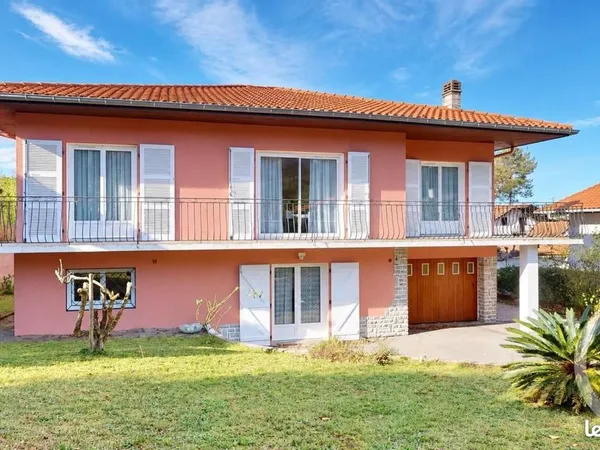 Maison 6 pièces 190 m²