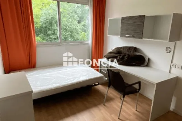 Studio 1 pièce 19 m²