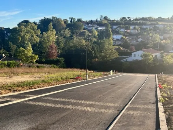 Terrain constructible 950 m²