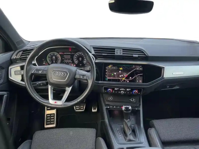 Audi Q3 sportback 45 tfsie  245 ch s tronic 6 — photo 11