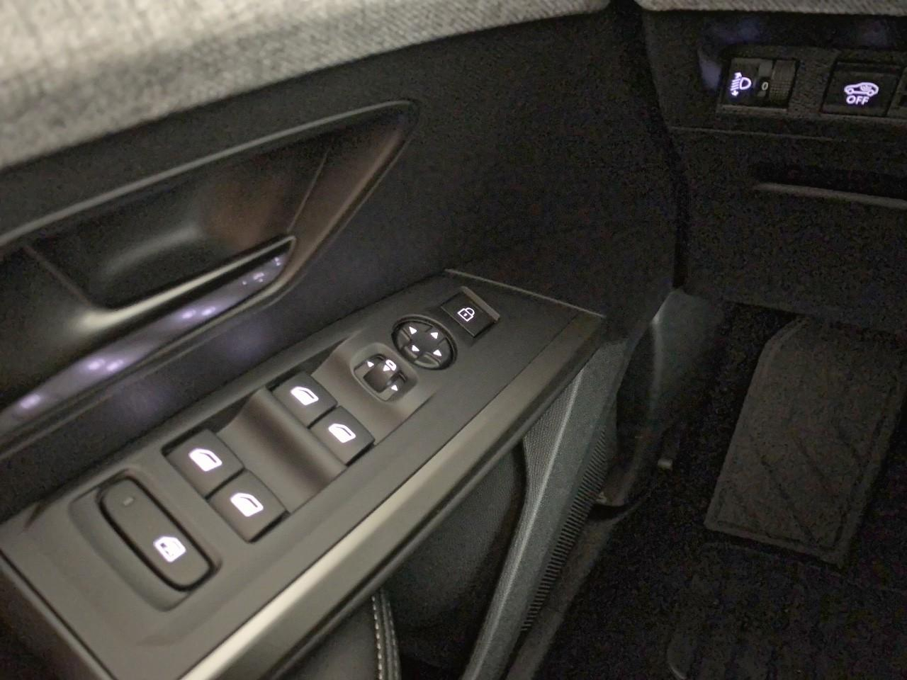 Peugeot 5008 hybrid 145 ch e-dcs6 allure — photo 20