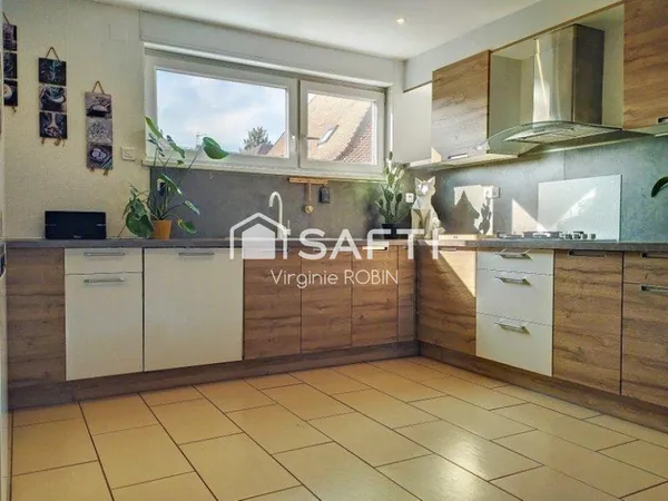 Triplex Maison ossature bois, sans copropriété, 110 m² au sol.
