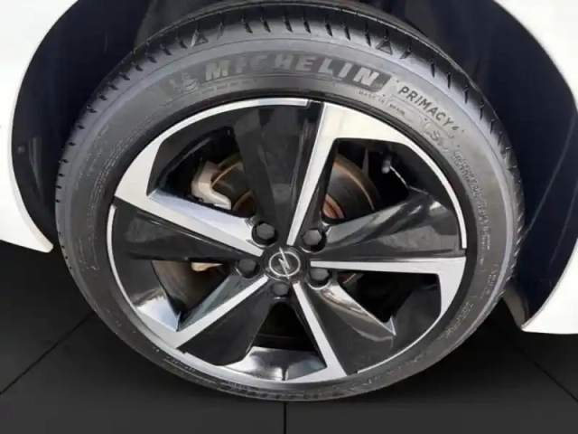 Opel Astra 1.5 d 130ch elegance bva8 — photo 11