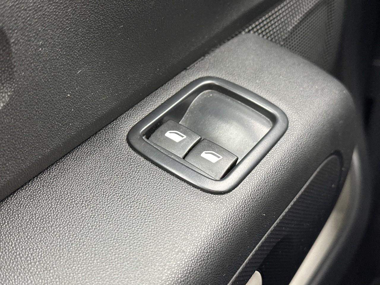 Citroën C3 bluehdi 100 s&s bvm5 feel — photo 15