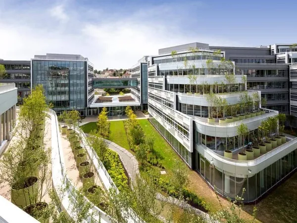 Bureaux 1 pièce 47013 m²