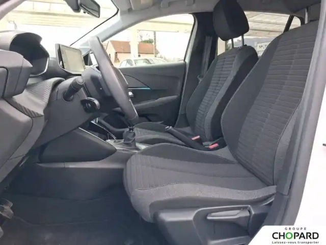 Peugeot 208 puretech 100 s&amp;s bvm6 — photo 10