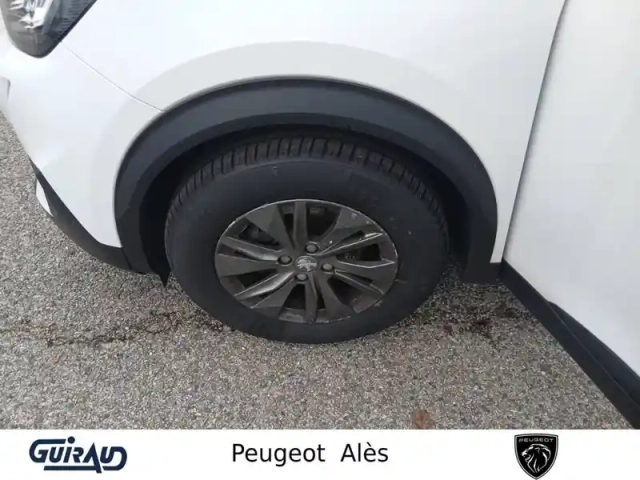 Peugeot 2008 puretech 130 s&amp;s eat8 — photo 32