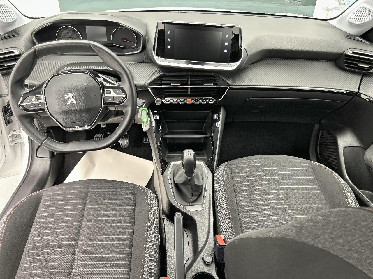 Peugeot 208 puretech 75 s&s bvm5 active business — photo 12