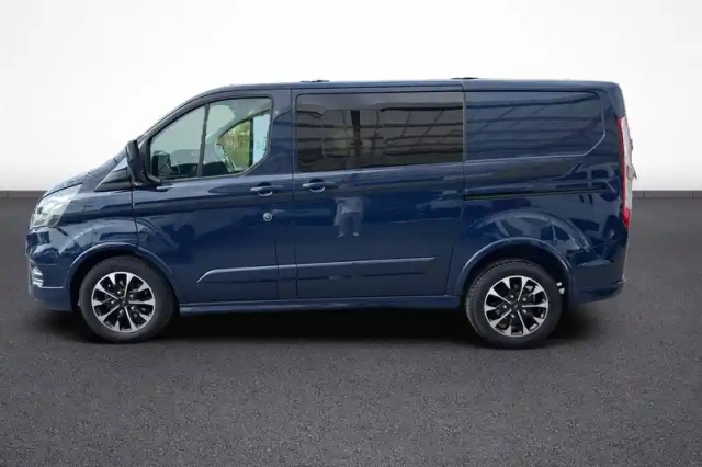 Ford Transit custom ca 320 l1h1 2.0 ecoblue 170 bva — photo 3