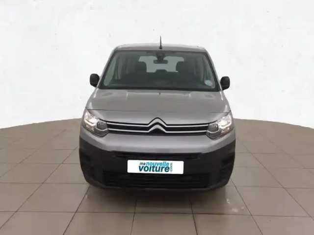 Citroën Berlingo e- taille m 136 ch 100 kwh automatique — photo 24