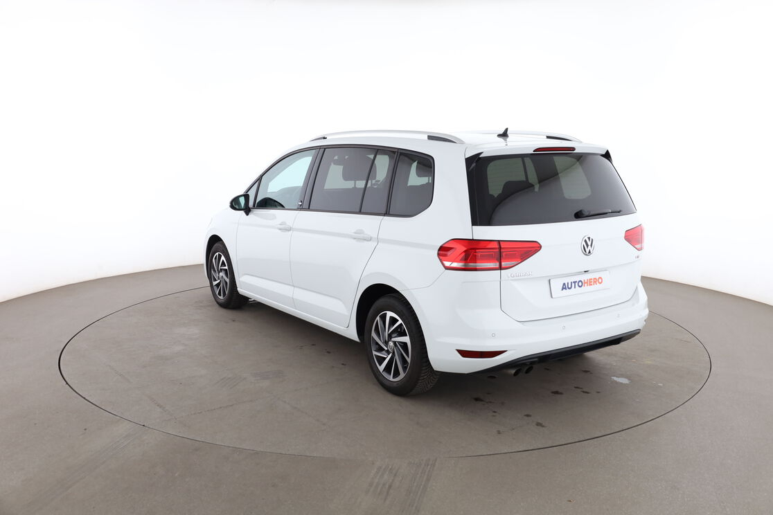 Volkswagen Touran 1.4 TSI BlueMotion Tech Sound — photo 3